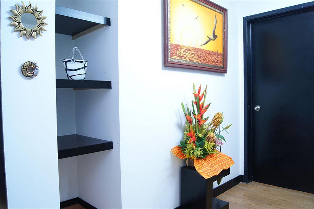 Hotel Aj Ferial 보고타 외부 사진