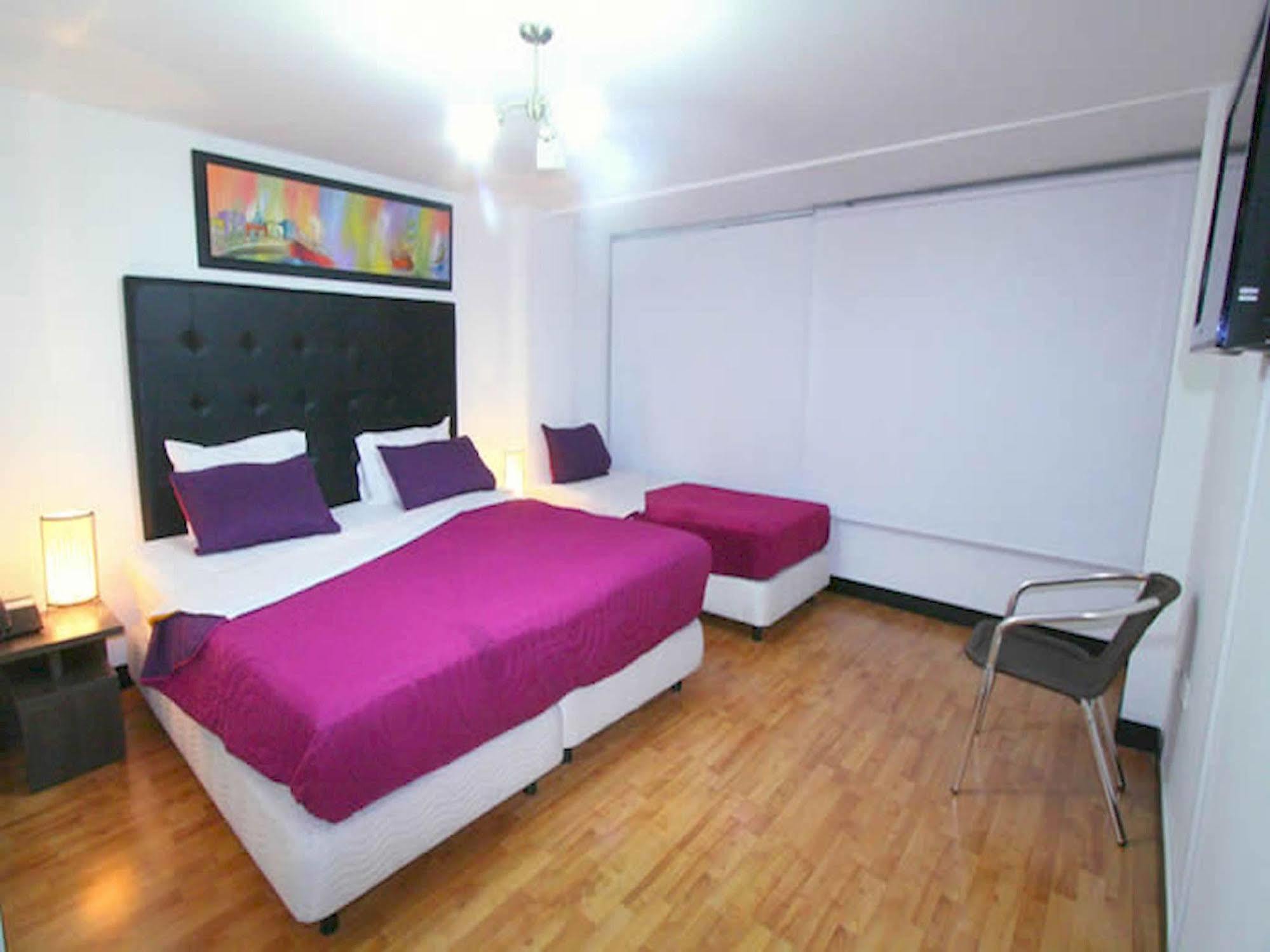 Hotel Aj Ferial 보고타 외부 사진